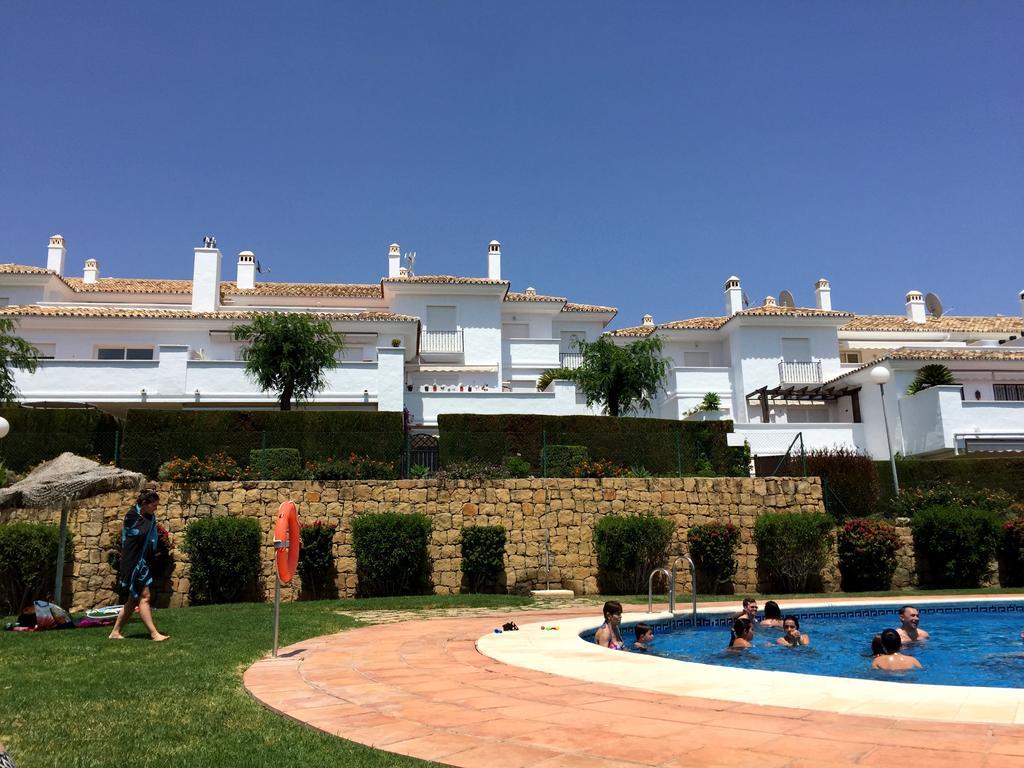 Apartament Bahia De Casares Estepona Zewnętrze zdjęcie